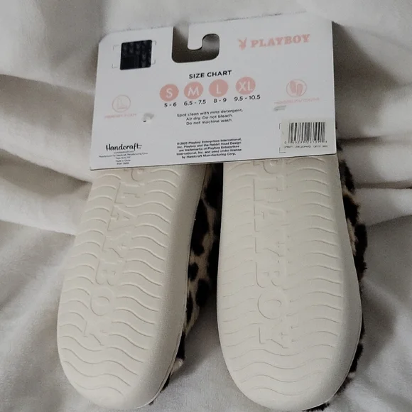 PLAYBOY Furry Animal Print Slippers - Picture 7 of 7